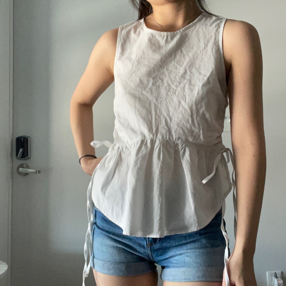 ruffled top